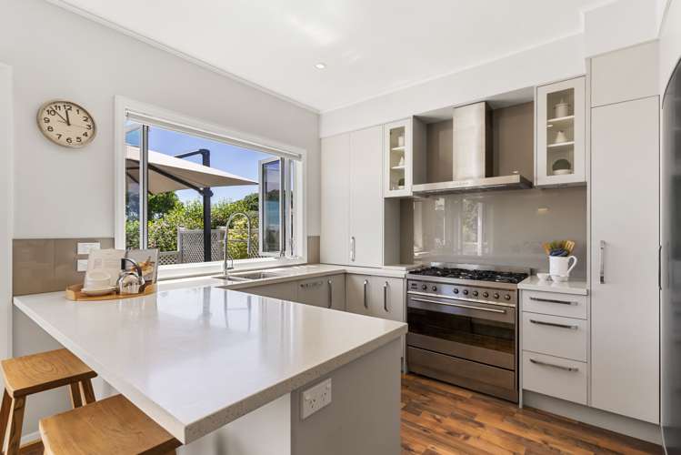 2 Saint Oswalds Road Greenlane_6