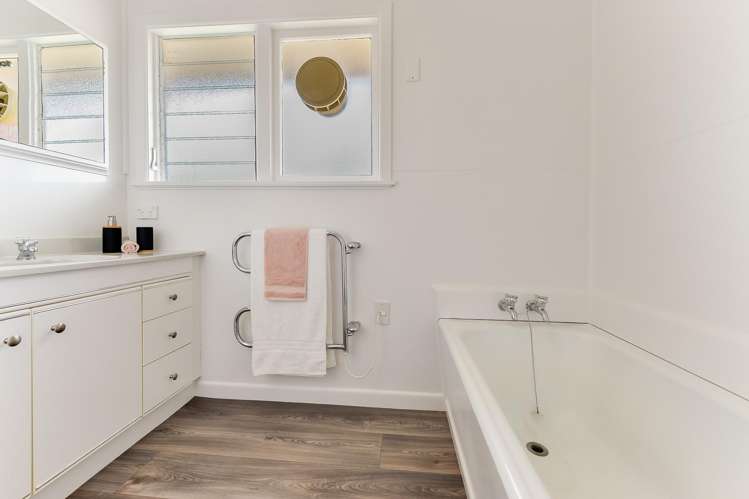 7 Gibson Road Dinsdale_16