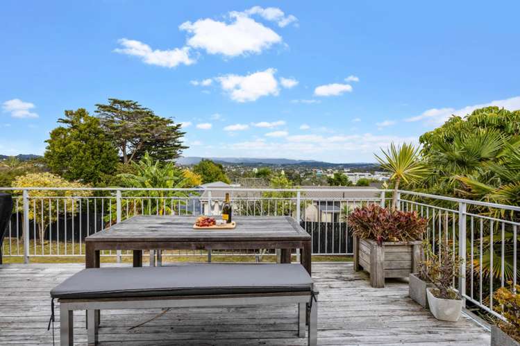 1A Pleasant Road Glen Eden_7