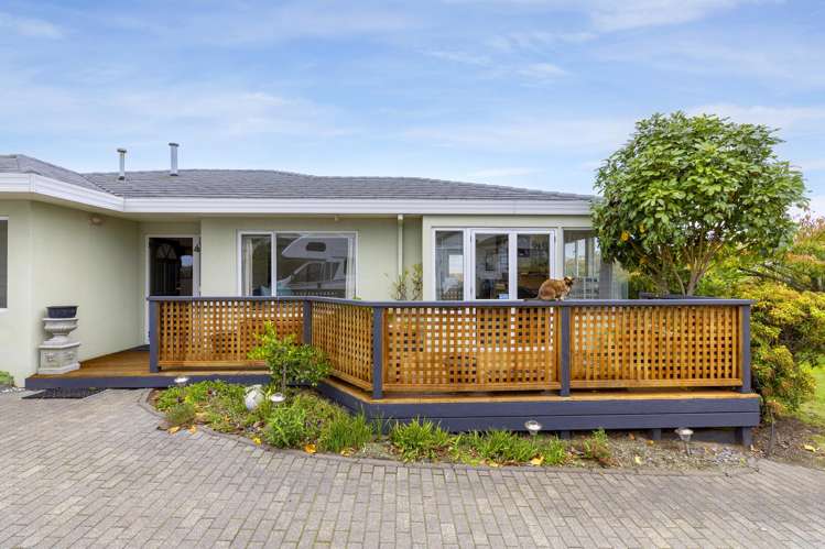 10 Astelia Way Waipahihi_2