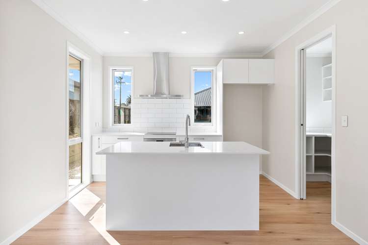 30 Brigitte View Snells Beach_2