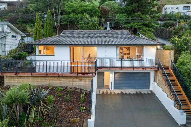 Harbour Views, Lyttelton Charm