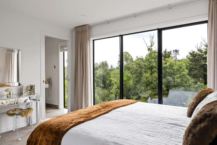 15 Lakewood Lane Cambridge_18