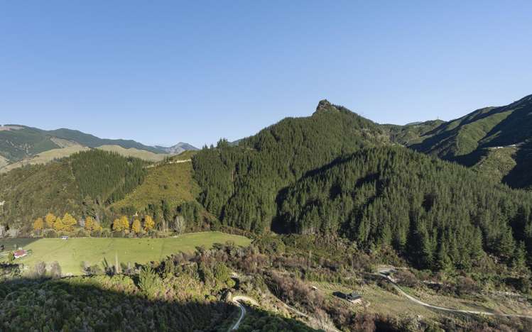 Graham Valley Road_0