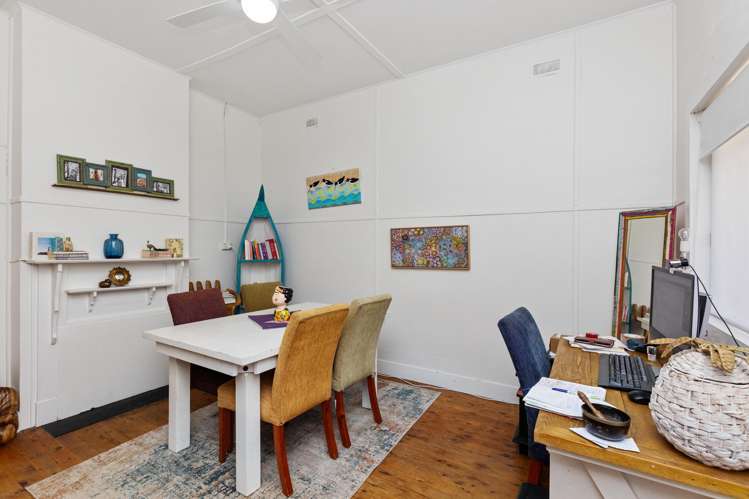 35 Gloucester Street Junee_13