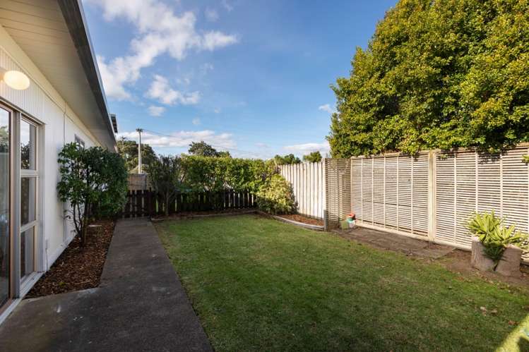 3/40 Coniston Avenue Te Atatu South_14
