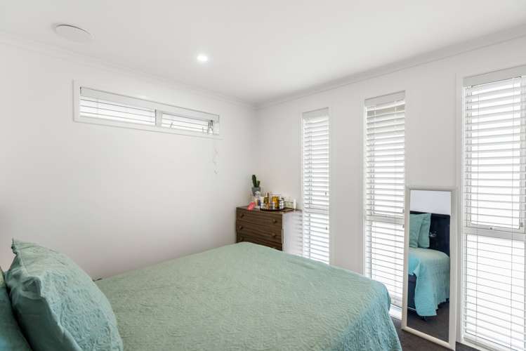 5 Te Aparangi Crescent Papakura_14