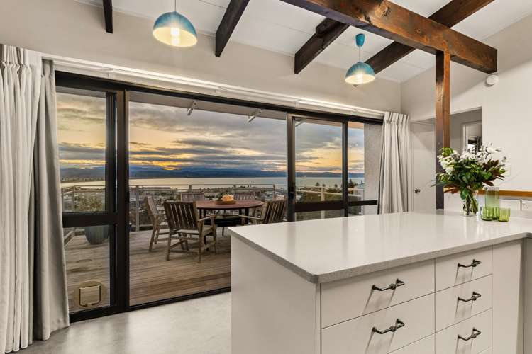 21 Denholm Road Hospital Hill_17