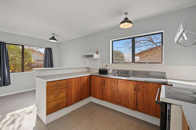 6 College Place Poike_2