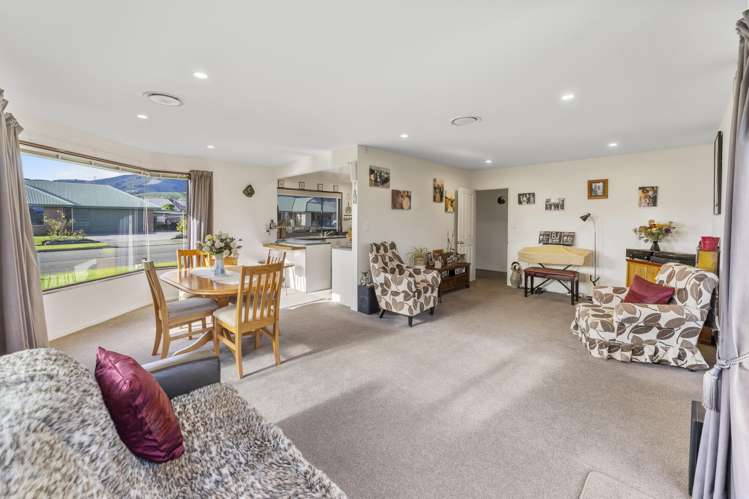 40 Tyree Drive Stoke_7