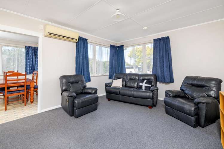 71 Brandon St Featherston_1