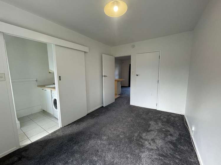 1/4 Wynyard Road Mount Eden_12