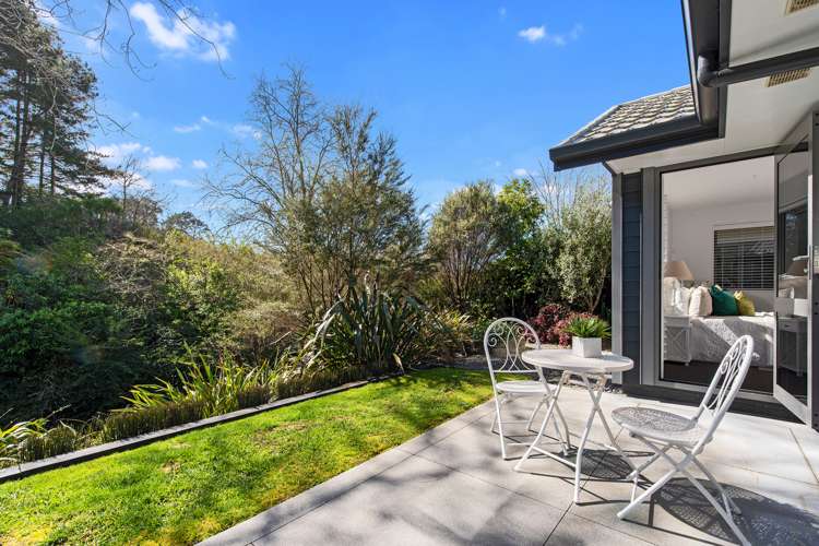 32 Crabb Fields Lane Riverhead_14