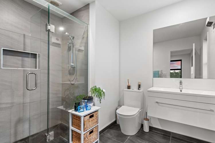 71 Manakura Street Russley_8