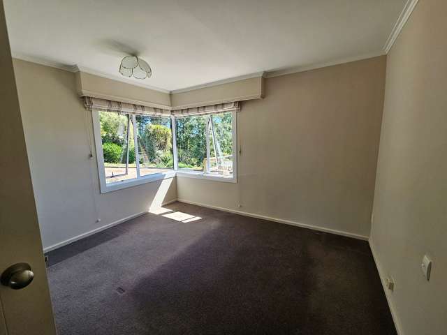 88 Howell Road Totara Valley_3