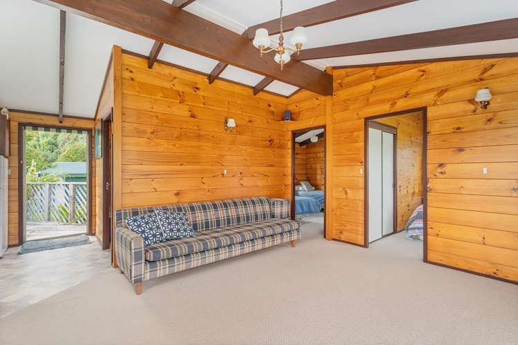 3 Wigmore Crescent Hahei_15