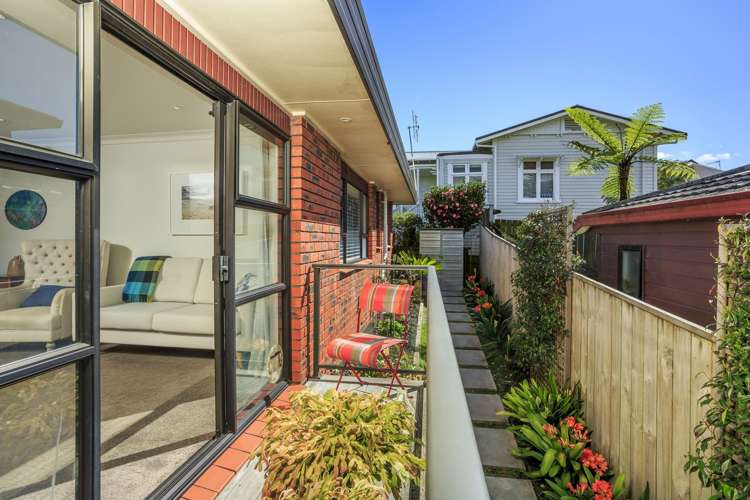25a Cambrai Avenue Mount Roskill_13