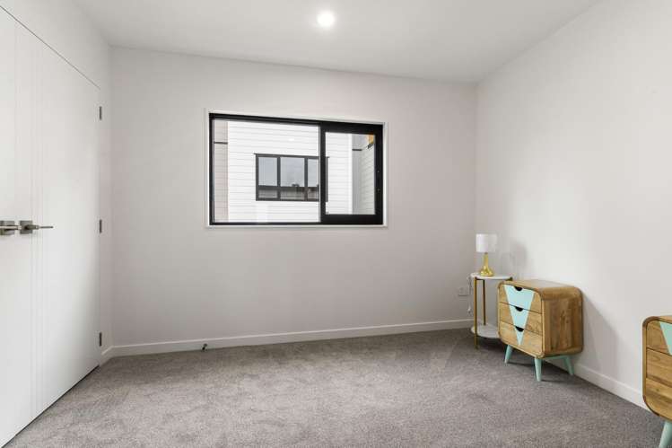 4/2 Kereru Street Henderson_10