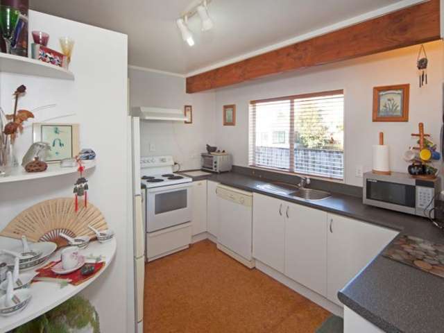 1/12 Karamu Street Te Atatu Peninsula_1