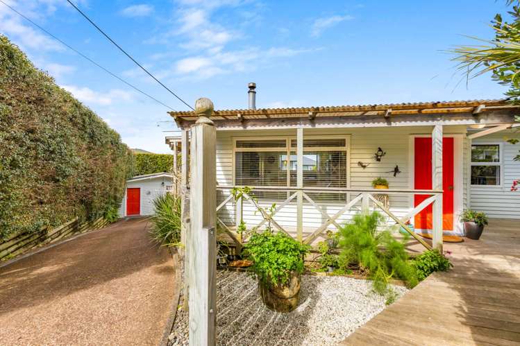 305 West Tamaki Road Wai O Taiki Bay_2