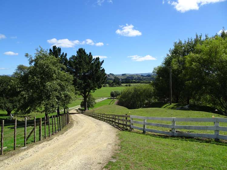 53 Barrells Road Pahiatua_1