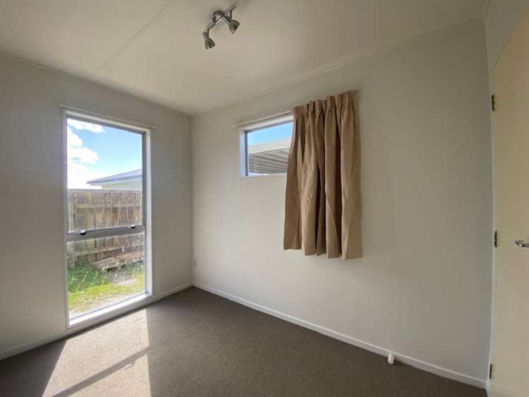 2/248 Flaxmere Avenue 10480_5