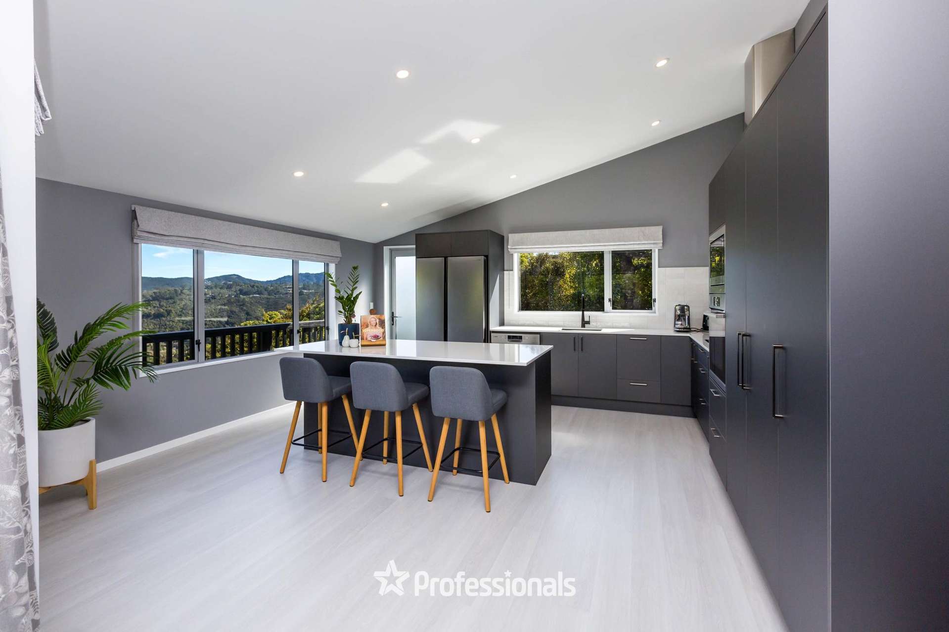 83 Mount Marua Way Mt Marua_0