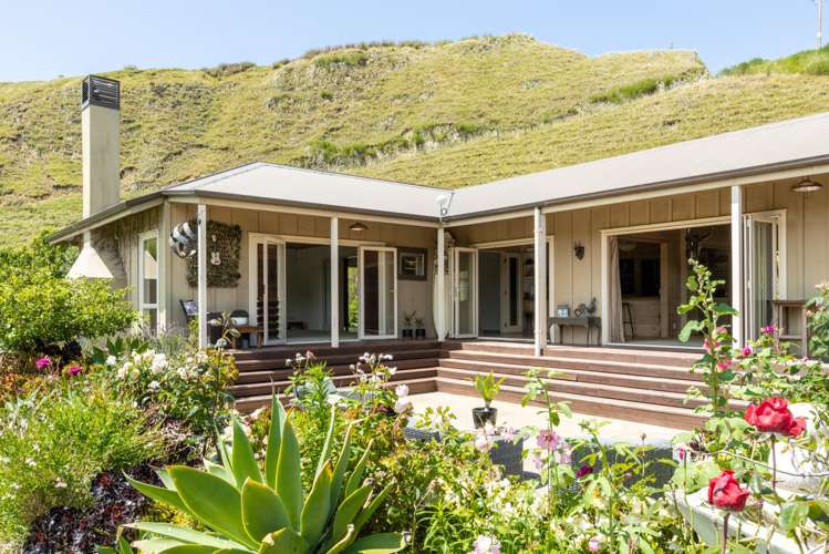 11 Mangakuri Road Central Hawkes Bay Coastal_4