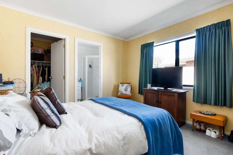 10 Mckenzie Place Rototuna North_14