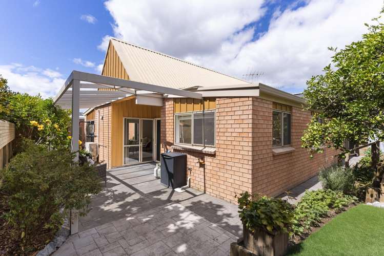 10/34 Waipuia Place Greenhithe_13