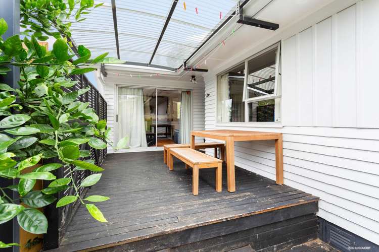 1/241 Rangatira Road Beach Haven_5