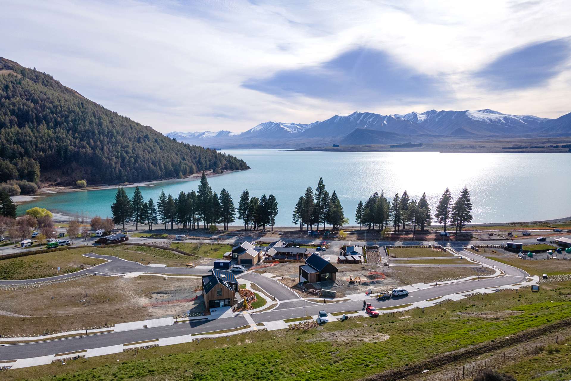 Station Bay Sections Lake Tekapo_0