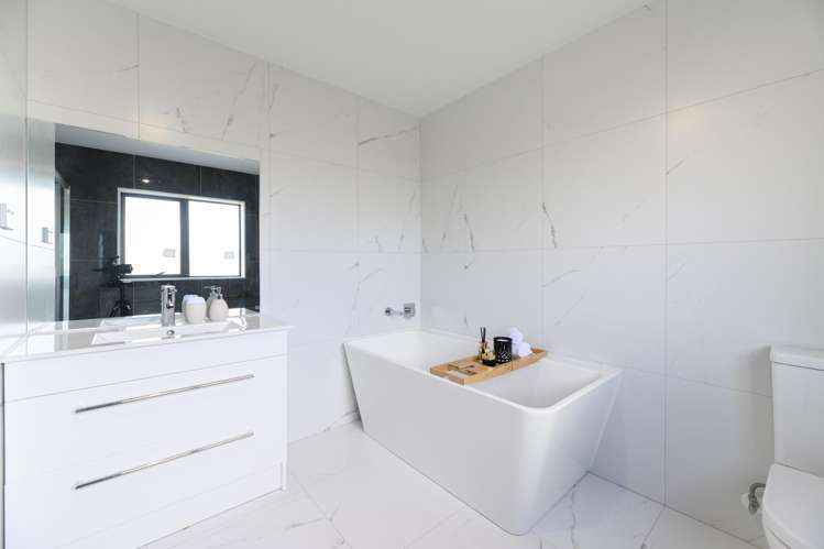 9/30 Calvert Avenue Mangere East_13