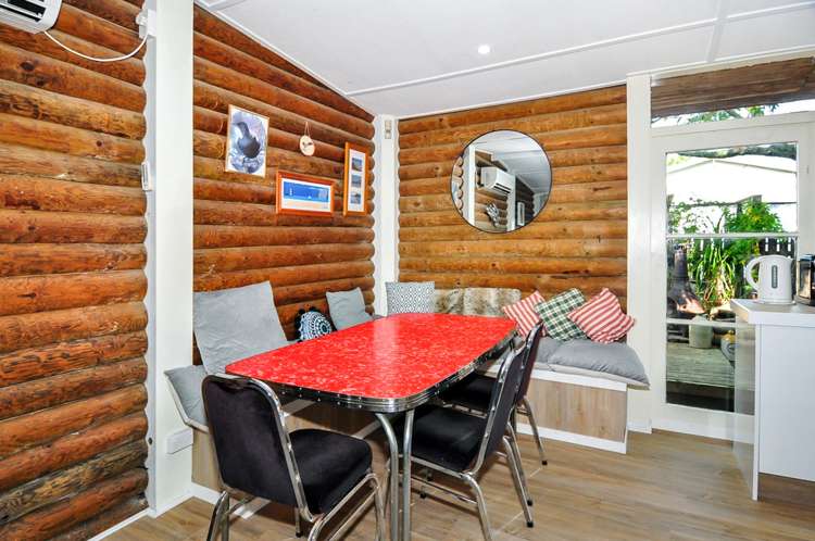 305 Linton Crescent Whangamata_10