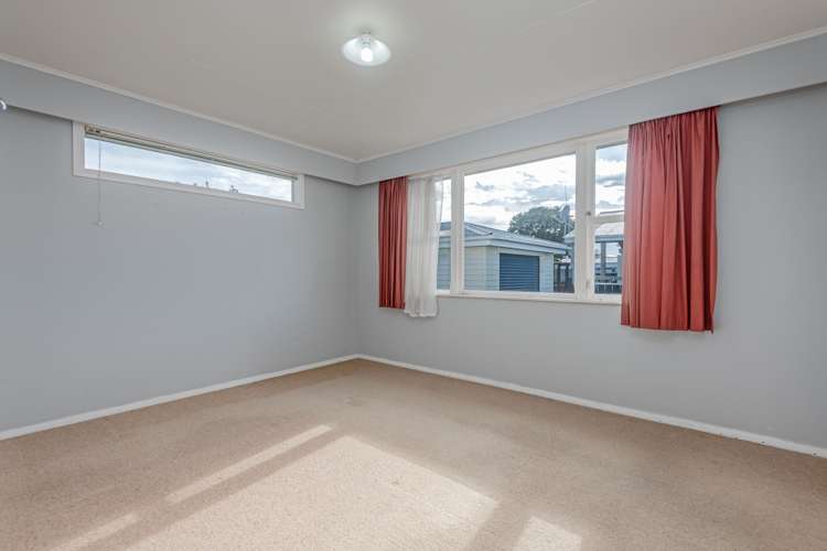 92 Sedcole Street Pahiatua_6
