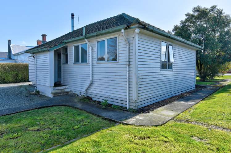 35 Carlyle Street Mataura_14