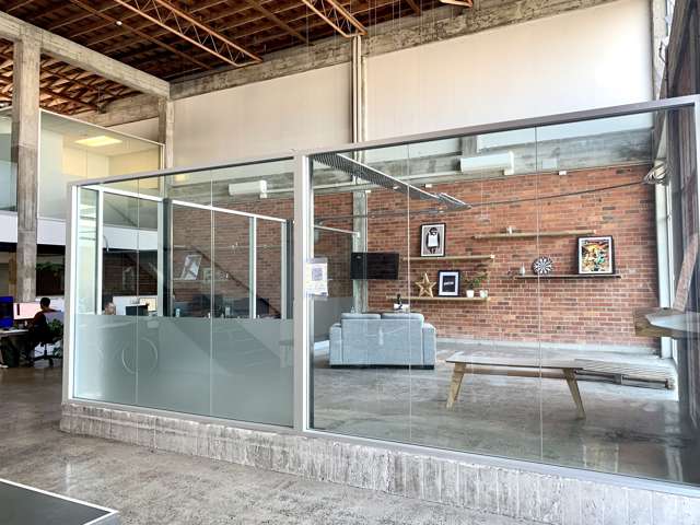 Unit F/10 Morningside Drive Mt Albert_2