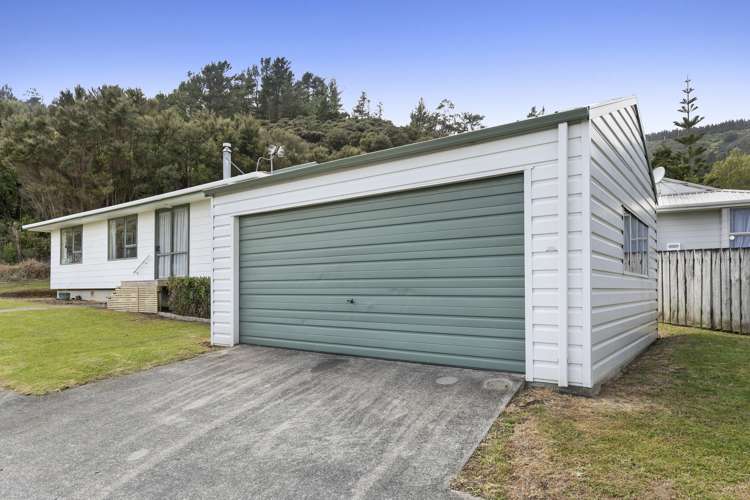 2 Norrie Grove Naenae_17