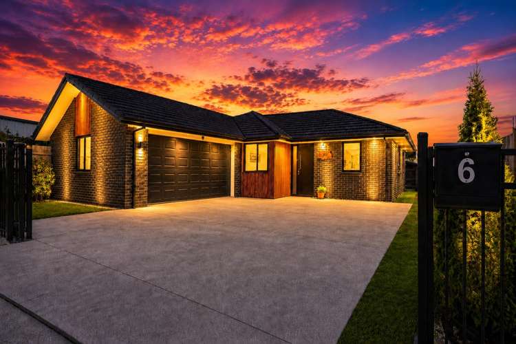 6 Heke Lane Glenview_13