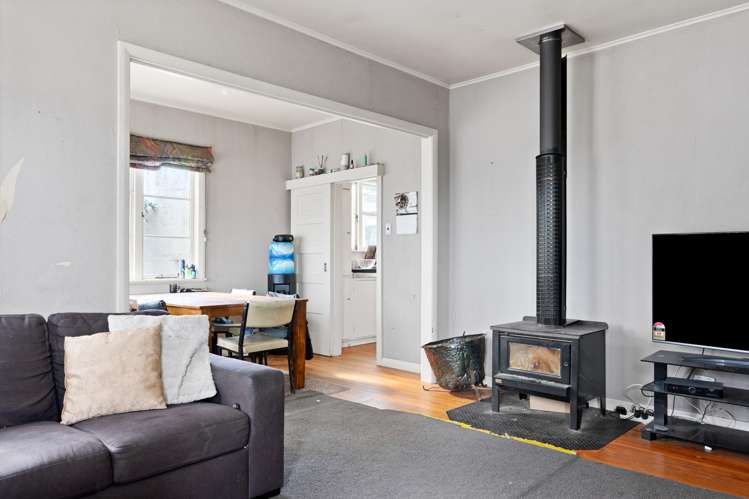 17 Centennial Crescent Te Hapara_4