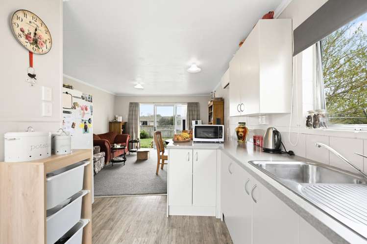 57a Saxbys Road Deanwell_5