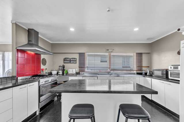 1 Hill Crescent Papakura_2