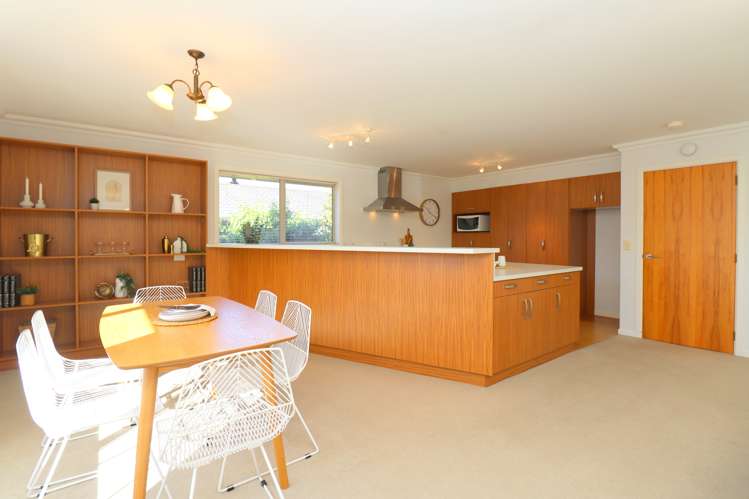 49 Salford Street Windsor_12