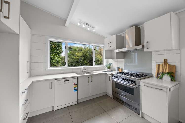 2/18 Mattson Road Pakuranga_7