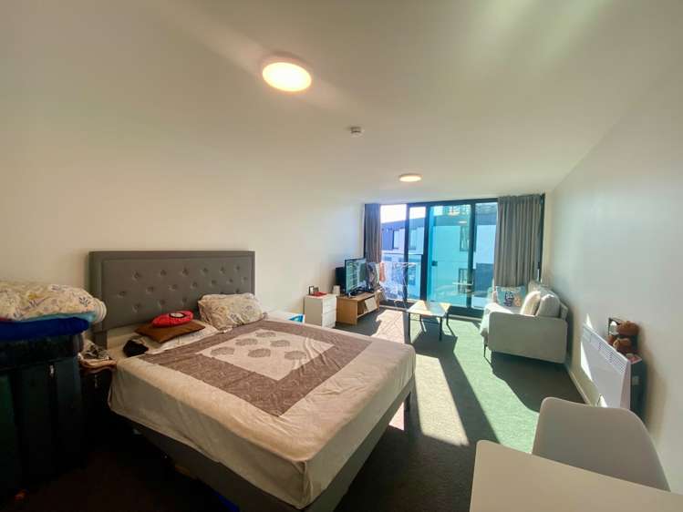 17G/3 Whitaker Place Auckland Central_3