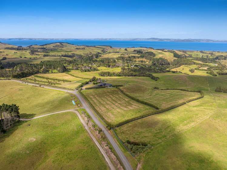 79 Fuller Road South Head_27