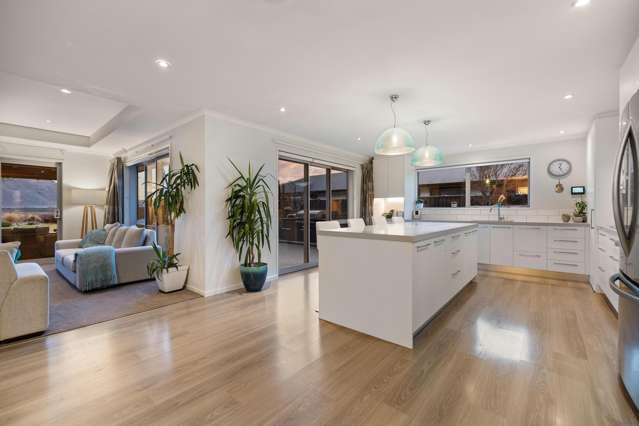 42 Myles Way Lower Shotover_2