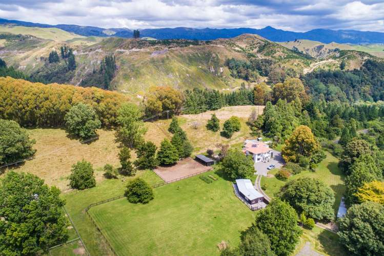 2136 Pohangina Valley East Road Pohangina_30