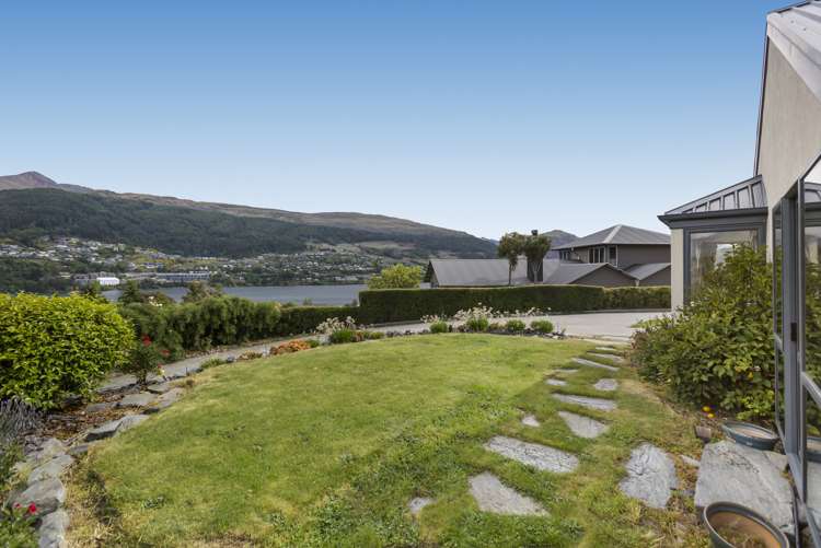 8 Elizabeth Place Kelvin Heights_10