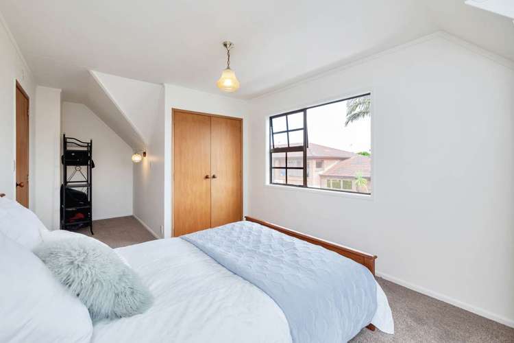 1/48 East Coast Road Milford_14